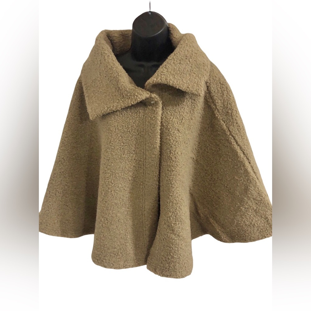 Tan brown boucle sherpa style exaggerated collar swing cape size XS/S brand new